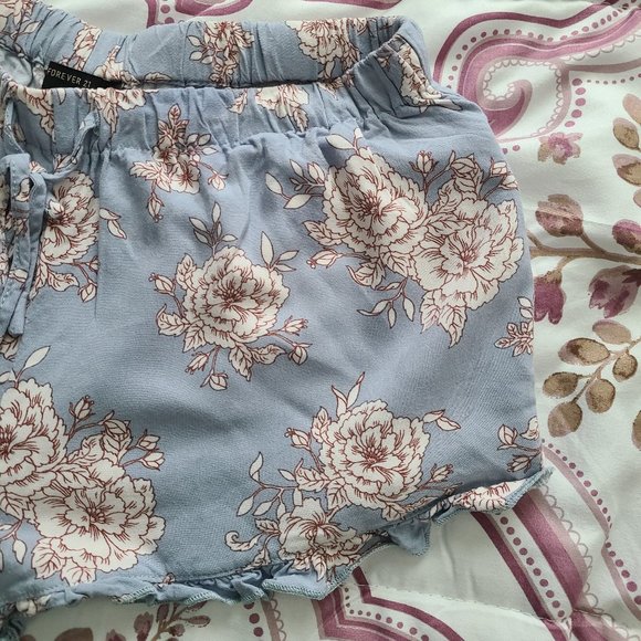 Forever21 Floral Pajama Shorts - Picture 4 of 14